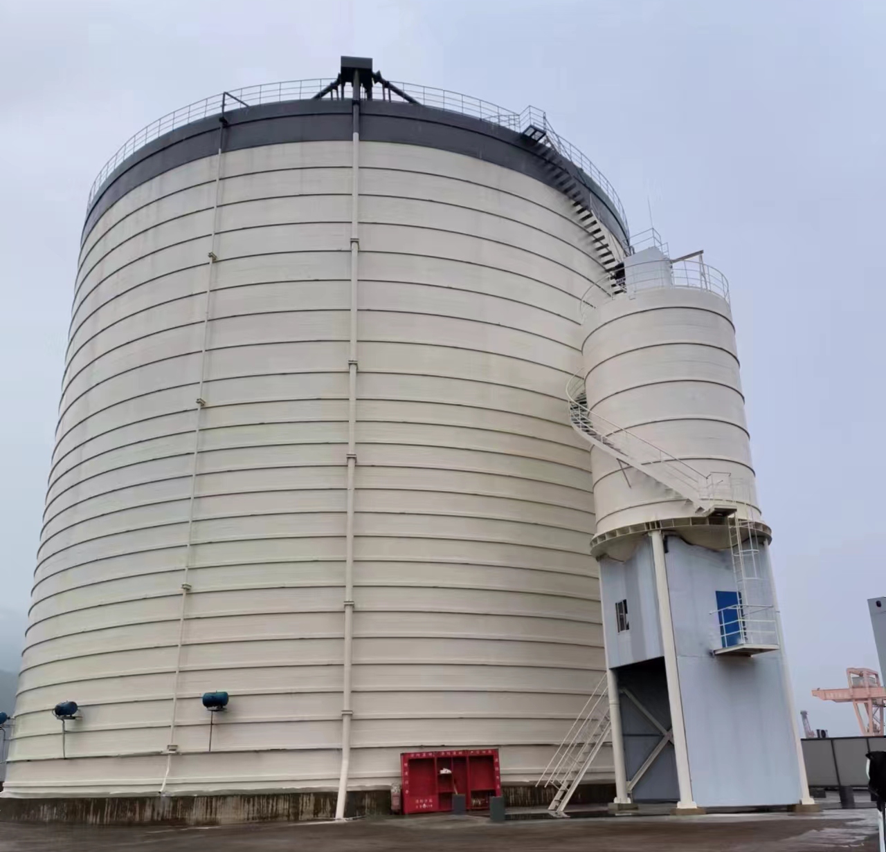 黎安镇10万吨水泥钢板库